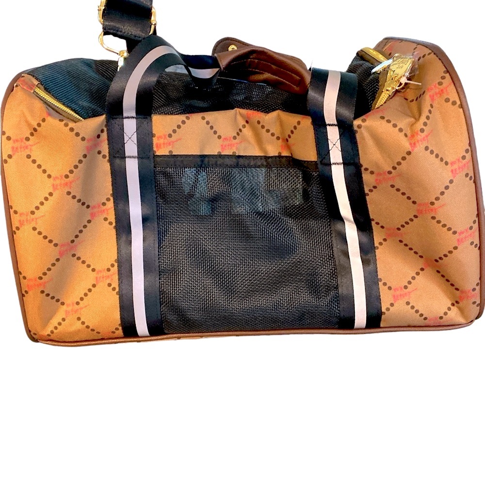 Betsey Johnson dog carrier NWT